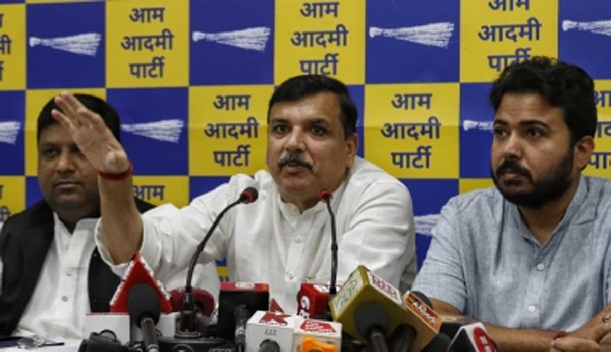 यूपी में आप शुरू करेगी तिरंगा संकल्प यात्रा यूपी में आप शुरू करेगी तिरंगा संकल्प यात्रा